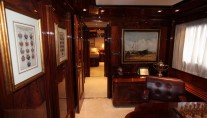 Yacht OPARI -  Study
